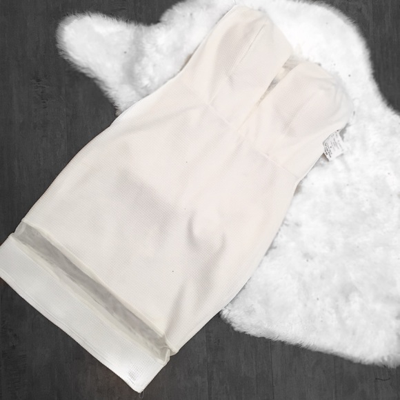 baileyblue Dresses & Skirts - NWT Ivory Strapless Dress